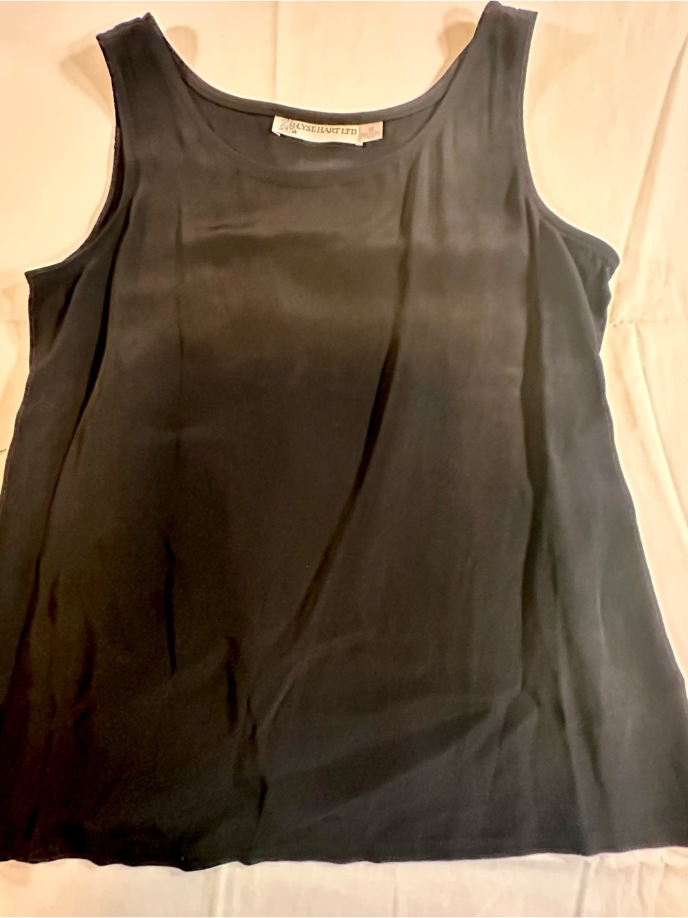 Easy Heart Ltd Black Silk Scoop-Neck Camisole
